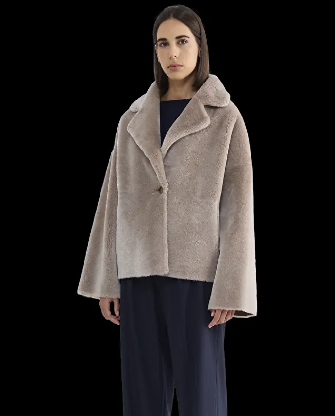 praga_2.webp Mujer Lottusse Praga